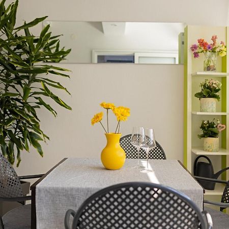 Apartman Nina Hvar Town Bagian luar foto