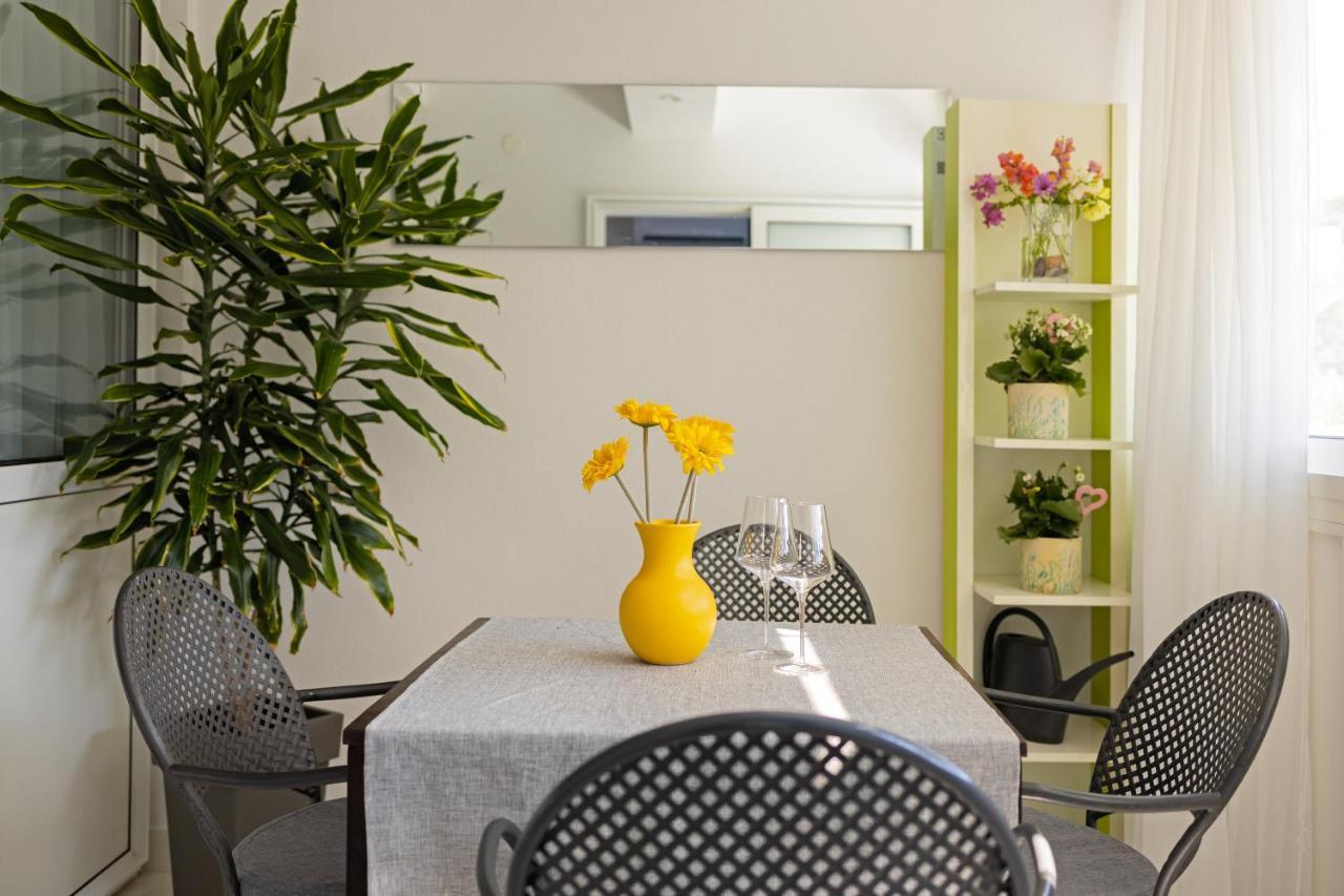 Apartman Nina Hvar Town Bagian luar foto